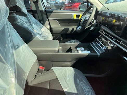 New 2026 Hyundai Santa Fe SE image 6