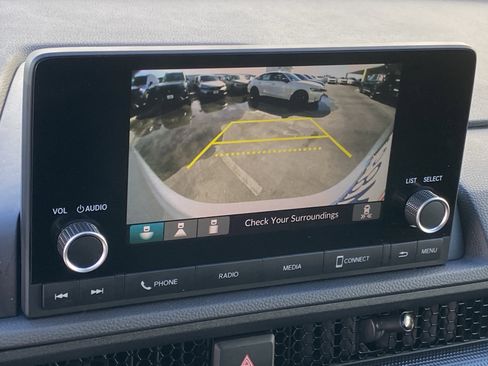 Used 2025 Honda CR-V Sport image 21