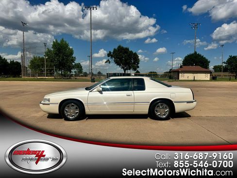 Used 2001 Cadillac Eldorado ESC w/ Comfort/Convenience Pkg FWD image 1