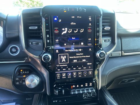 Used 2019 RAM 1500 Limited AWD/4WD image 8