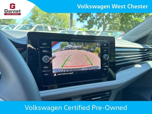 Certified 2025 Volkswagen Jetta SEL FWD image 19