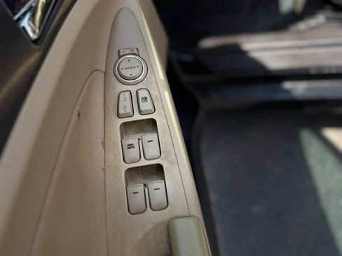 Used 2011 Hyundai Sonata Hybrid FWD image 25