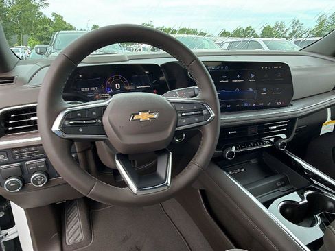 New 2026 Chevrolet Suburban LT w/ Comfort Package RWD image 3