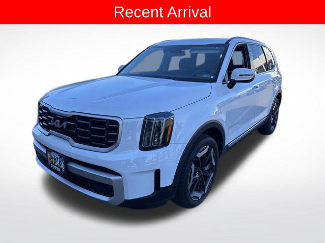 Used 2025 Kia Telluride S AWD/4WD image 2