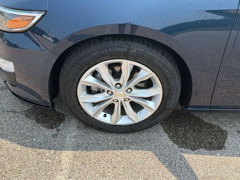 Used 2021 Chevrolet Malibu LT FWD image 7
