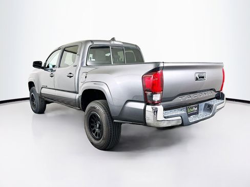 Used 2020 Toyota Tacoma SR5 image 5