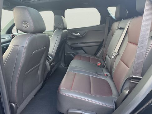 Used 2023 Chevrolet Blazer RS w/ Enhanced Convenience Package image 16