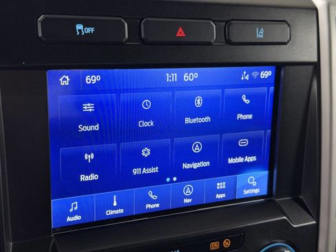 Used 2020 Ford F350 Lariat w/ Chrome Package image 27