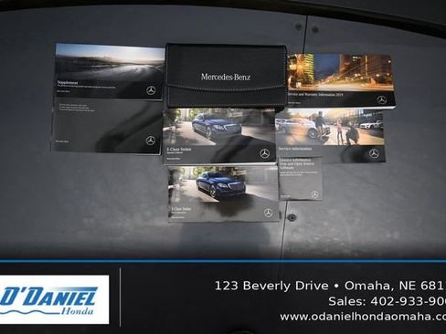 Used 2019 Mercedes-Benz E 300 4MATIC image 41