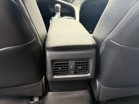 Used 2018 Toyota Camry XSE FWD image 21