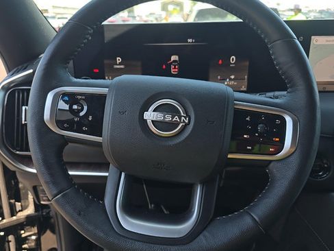 Used 2025 Nissan Armada SL w/ Captain's Chari Seat Package AWD/4WD image 7