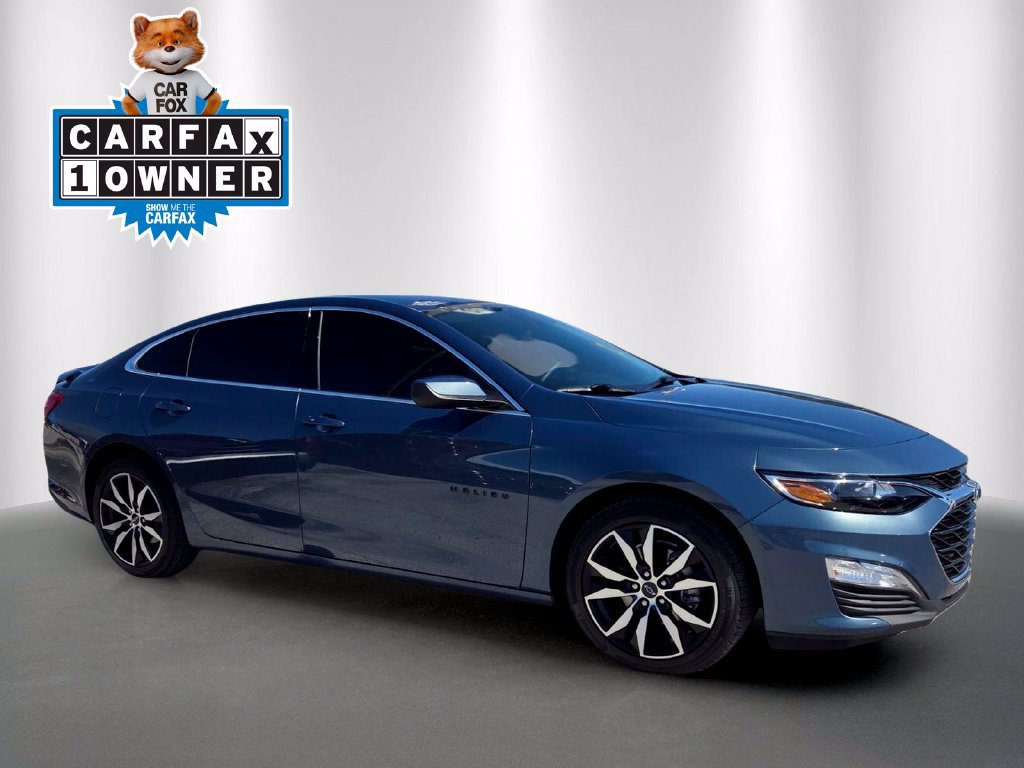 Used 2024 Chevrolet Malibu RS FWD image 2