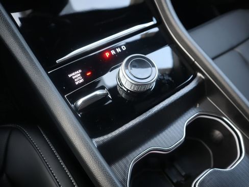 New 2026 Jeep Grand Cherokee Limited AWD/4WD image 9