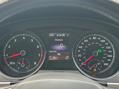 Used 2021 Volkswagen Atlas SE w/ Towing Package image 30