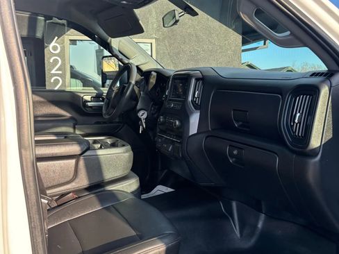 Used 2021 Chevrolet Silverado 3500 W/T image 15
