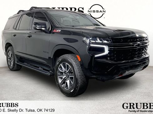 Used 2021 Chevrolet Tahoe Z71 w/ Luxury Package AWD/4WD image 1