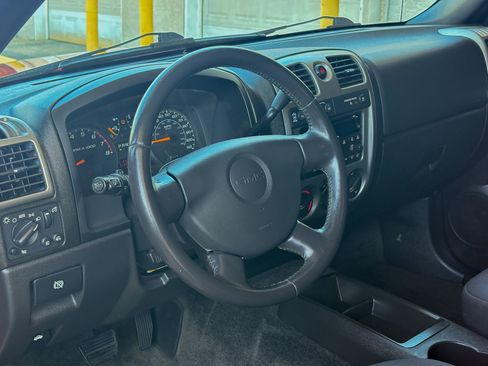 Used 2010 GMC Canyon SLE AWD/4WD image 4