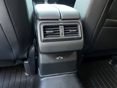 Used 2025 MAZDA CX-50 AWD 2.5 S w/ Premium Plus Pkg image 28