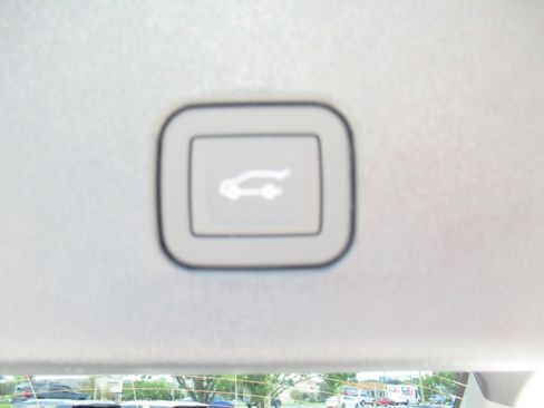 New 2027 Cadillac Optiq Luxury RWD image 34
