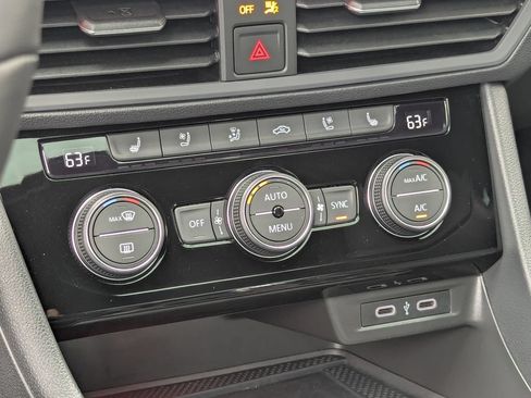 Used 2021 Volkswagen Jetta GLI Autobahn FWD image 19