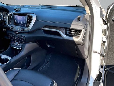 Used 2019 GMC Terrain Denali w/ Driver Alert Package II FWD image 14
