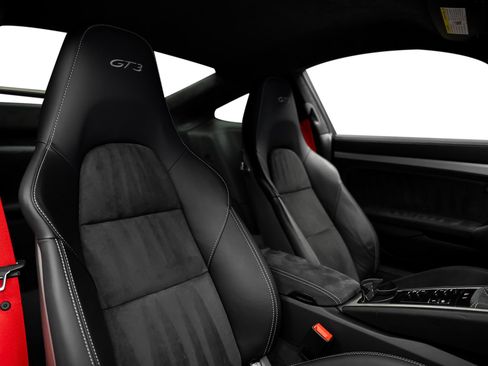 Used 2018 Porsche 911 GT3 RWD image 34