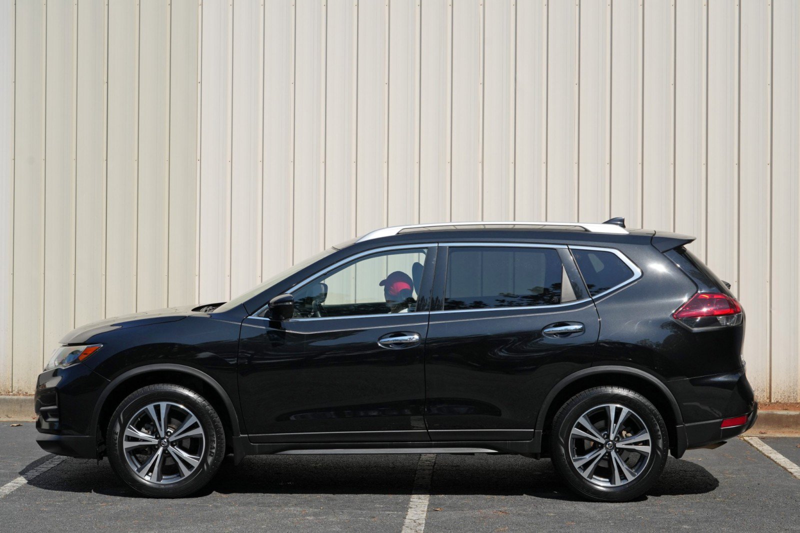 Used 2019 Nissan Rogue SV w/ Premium Package AWD/4WD image 44