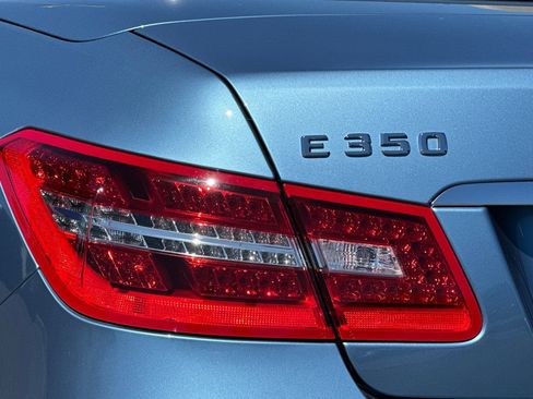 Used 2012 Mercedes-Benz E 350 Cabriolet image 32