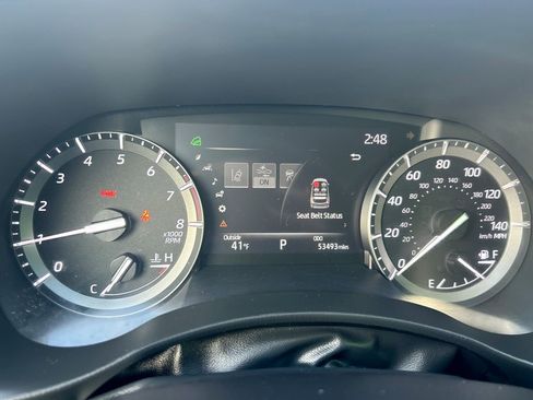 Used 2021 Toyota Highlander XLE image 13