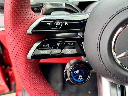 New 2025 Mercedes-Benz GLS 63 AMG 4MATIC image 25