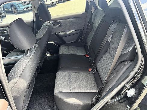 Certified 2021 Nissan Rogue SV AWD/4WD image 12