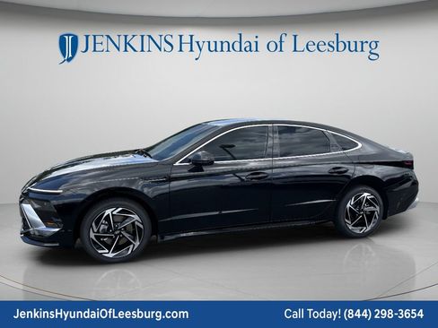 New 2026 Hyundai Sonata SEL FWD image 10