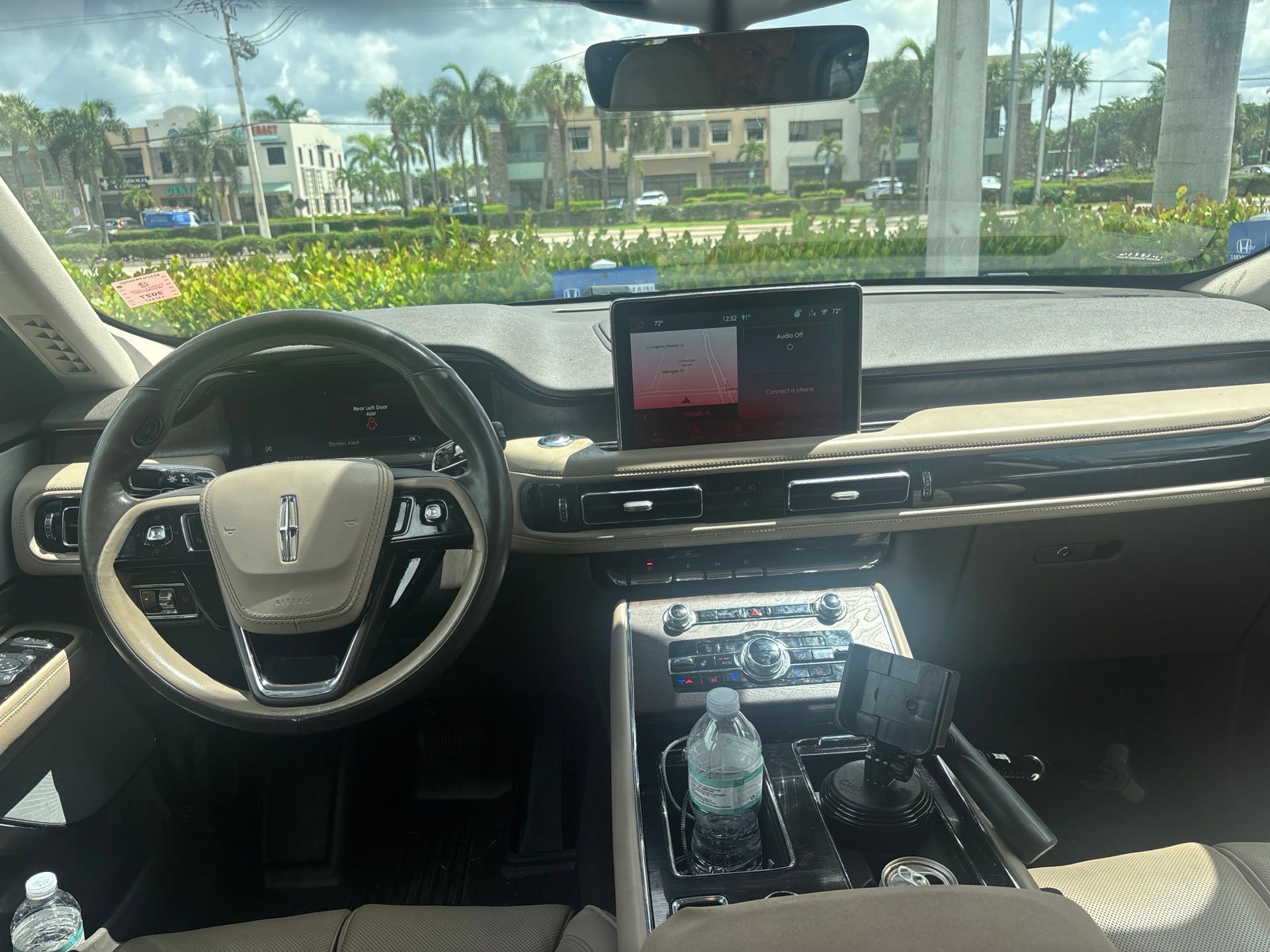 Used 2022 Lincoln Aviator Reserve w/ Equipment Group 201A RWD image 13