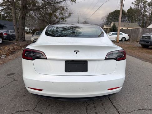 Used 2020 Tesla Model 3 Standard Range image 6