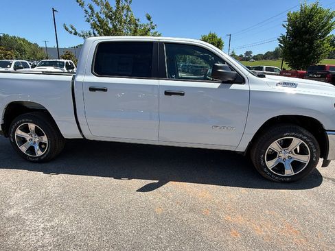 New 2026 RAM 1500 Tradesman AWD/4WD image 7