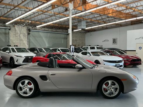 Used 2002 Porsche Boxster S image 4