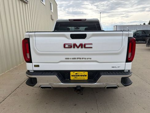 Used 2019 GMC Sierra 1500 SLT w/ X31 Off-Road Package AWD/4WD image 6