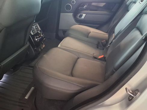 Used 2018 Land Rover Range Rover HSE AWD/4WD image 16