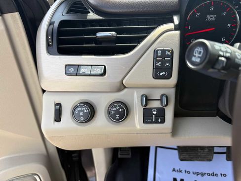 Used 2016 GMC Yukon Denali w/ Open Road Package AWD/4WD image 20