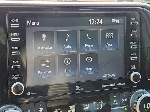 Used 2021 Toyota Highlander XSE AWD/4WD image 24