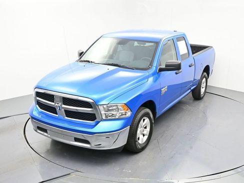 Used 2024 RAM 1500 Classic SLT AWD/4WD image 23