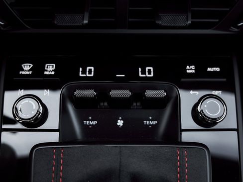 Used 2025 Porsche 911 GT3 w/ Chrono Package image 64