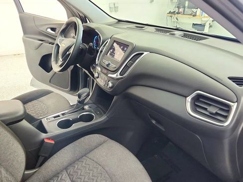 Used 2024 Chevrolet Equinox LT FWD image 36