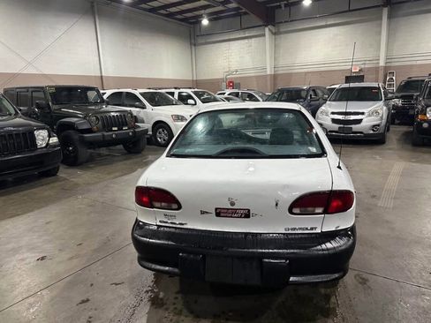 Used 1997 Chevrolet Cavalier Sedan image 4