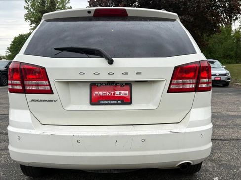 Used 2020 Dodge Journey SE FWD image 8