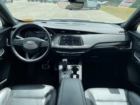 Used 2019 Cadillac XT4 Sport FWD image 30