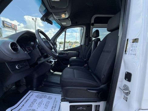 Used 2026 Mercedes-Benz Sprinter 2500 image 12