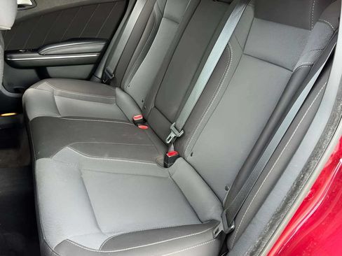 Used 2017 Dodge Charger R/T RWD image 11