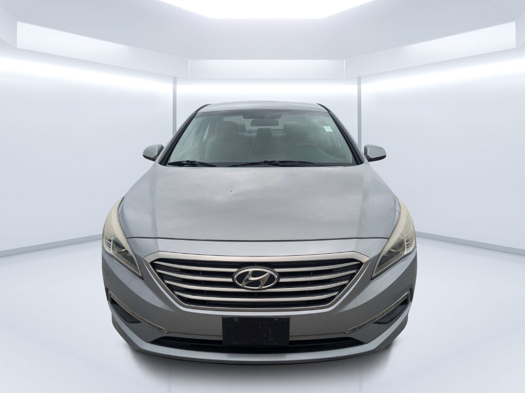 Used 2015 Hyundai Sonata SE w/ Winter Package FWD image 11