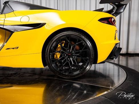 Used 2026 Chevrolet Corvette ZR1 w/ ZR1 Carbon Fiber Aero Package RWD image 18